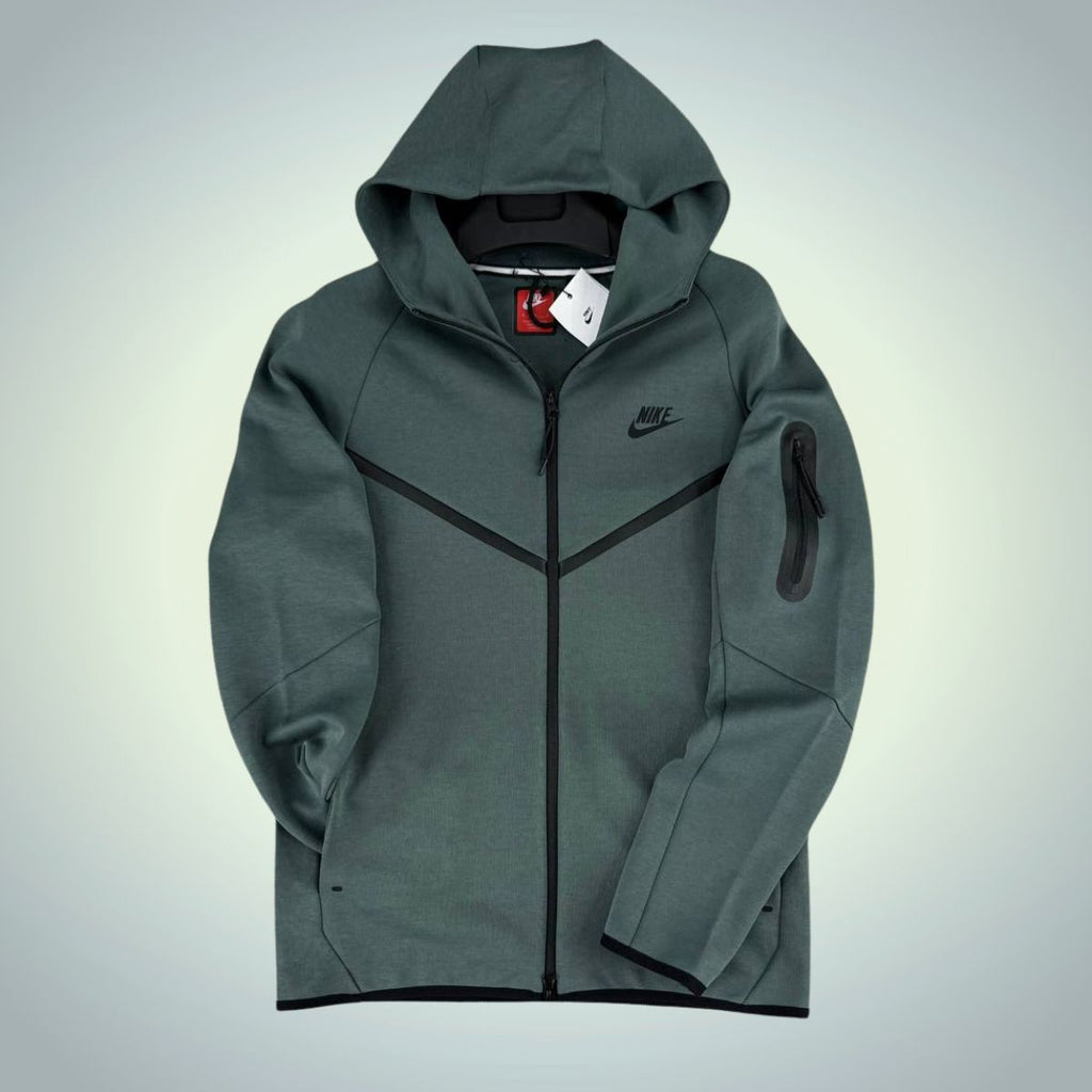 Nike férfi Tech Fleece pulóver, zsályazöld. Model 2024. Prémium minőség