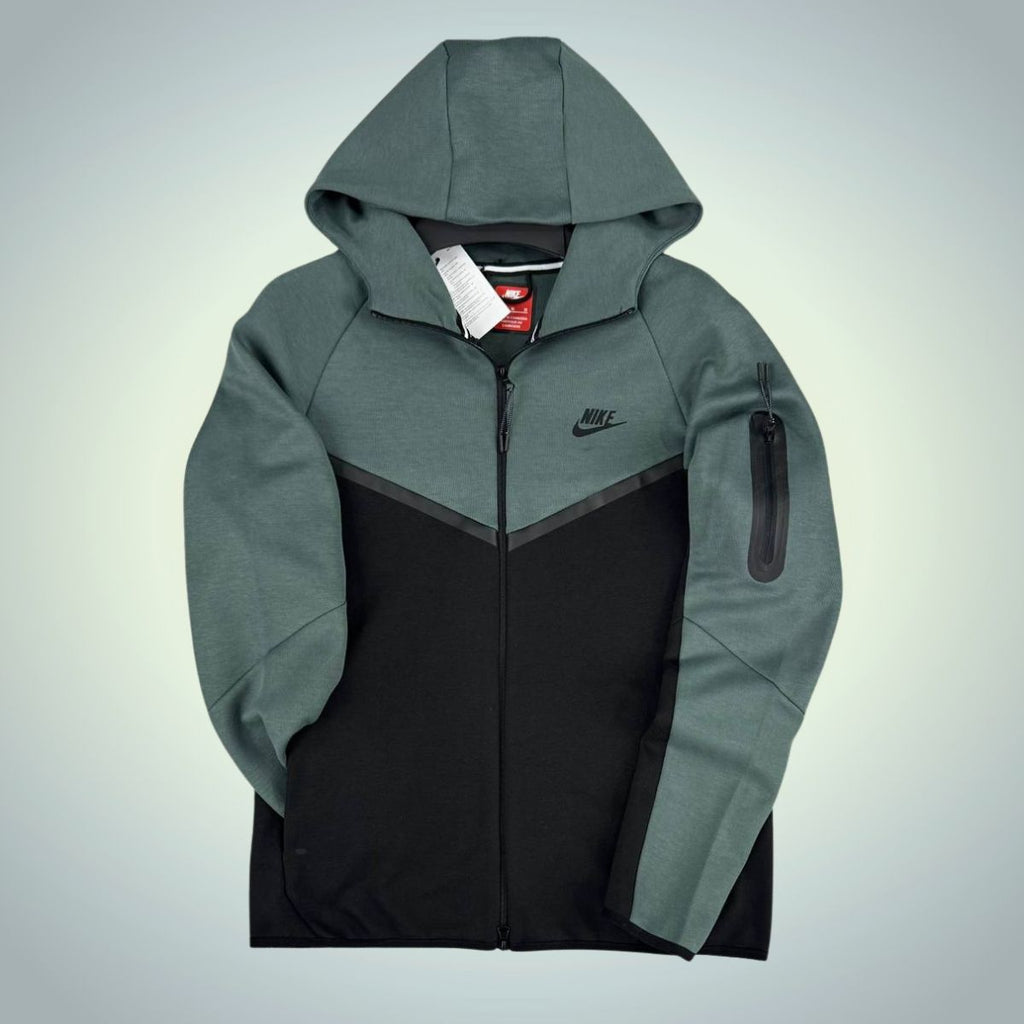 Nike férfi Tech Fleece pulóver, zsályazöld – fekete. Model 2024. Prémium minőség