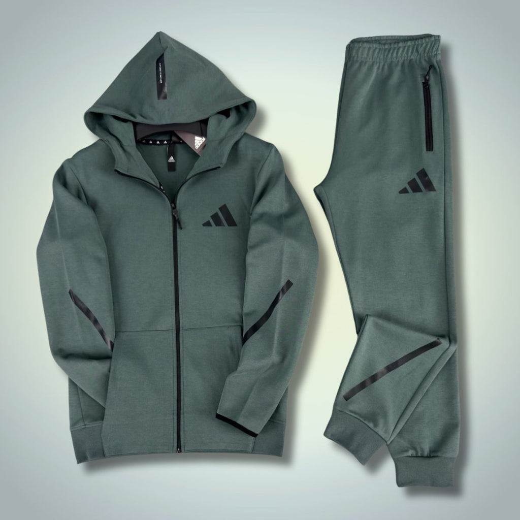 Adidas férfi tréningruha, 2025, zsálya zöld. Prémium minőségű