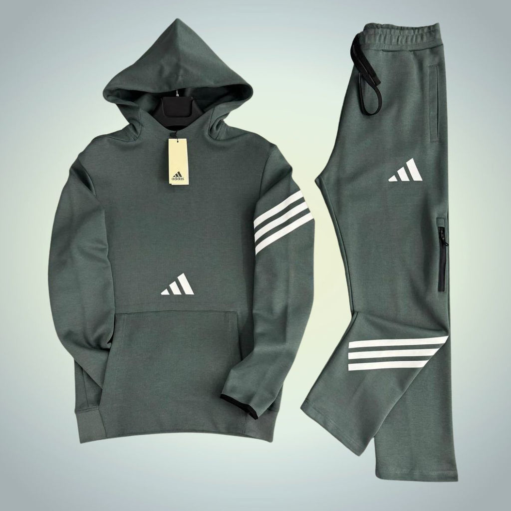 Adidas férfi melegítő kapucnival, zsályazöld. Prémium minőség