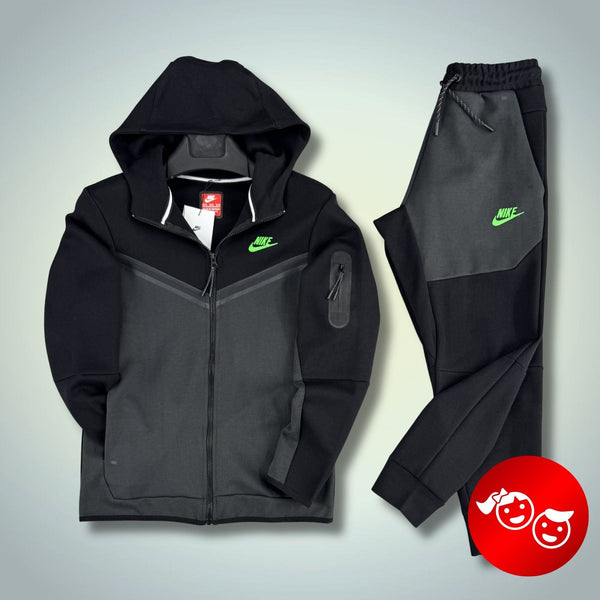 Nike Tech Fleece gyerek melegítő szett, fekete-grafit. Prémium minőség