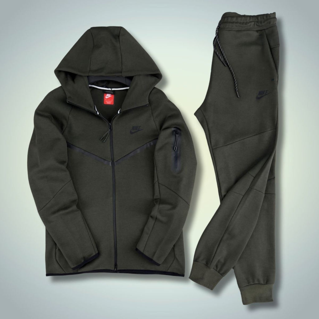 Nike Tech Fleece férfi tréningruha, grafit. Modell 2024. Prémium minőség