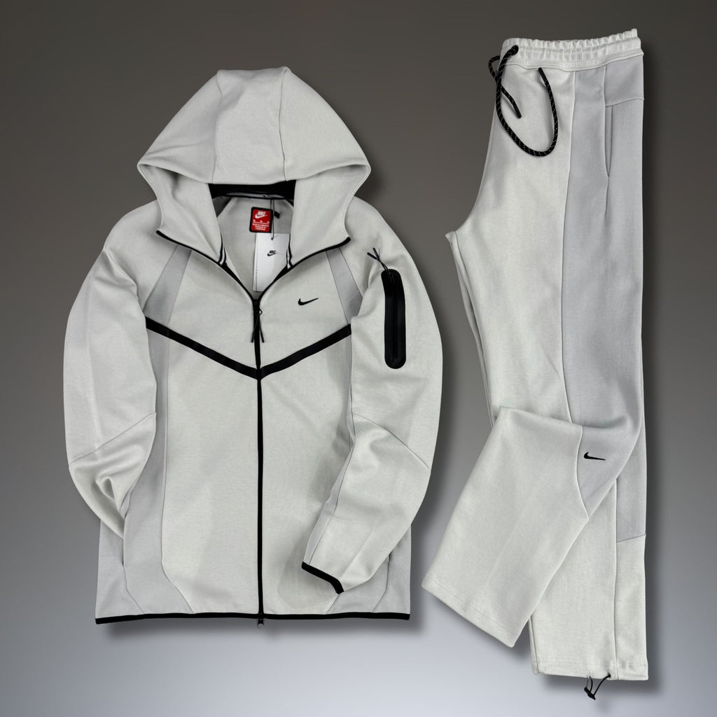 Nike Tech Fleece férfi melegítő szett, krém. 2026-os modell. Prémium minőség
