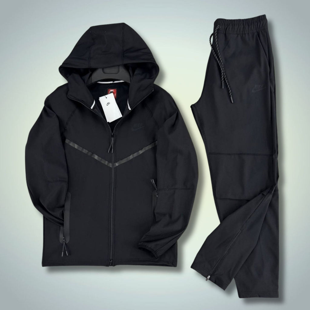 Nike Tech Fleece férfi vízálló melegítő szett, fekete. Prémium minőség