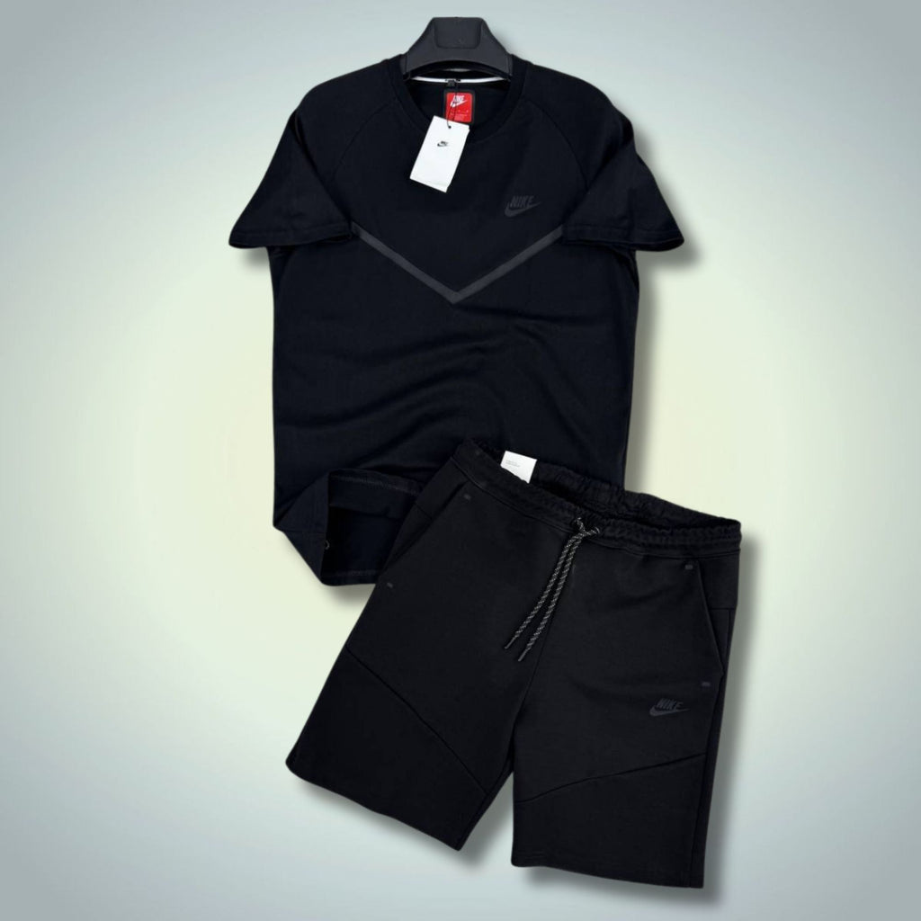 Nike Tech Fleece férfi rövid melegítő szett, fekete. Prémium minőség