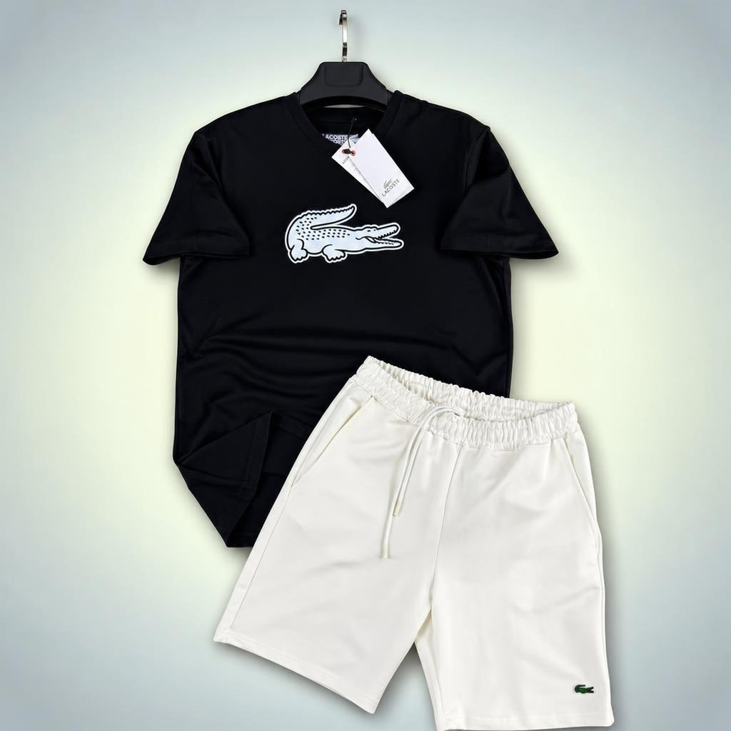 Lacoste Big Logo férfi rövid melegítő szett, fekete és fehér kombinációja. Prémium minőség