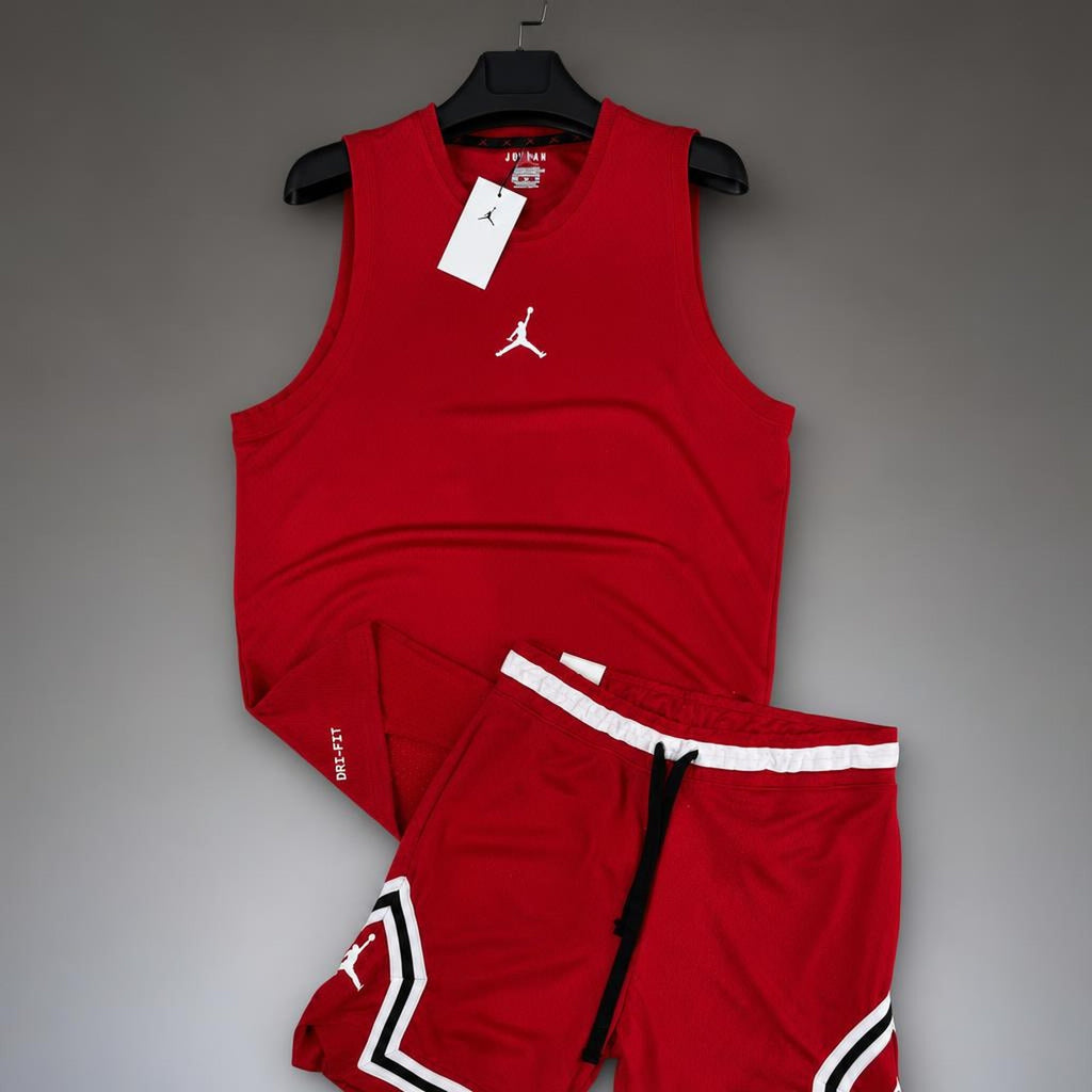Jordan férfi rövid sportos szett trikóval, Piros. Dri-Fit. Prémium minőség