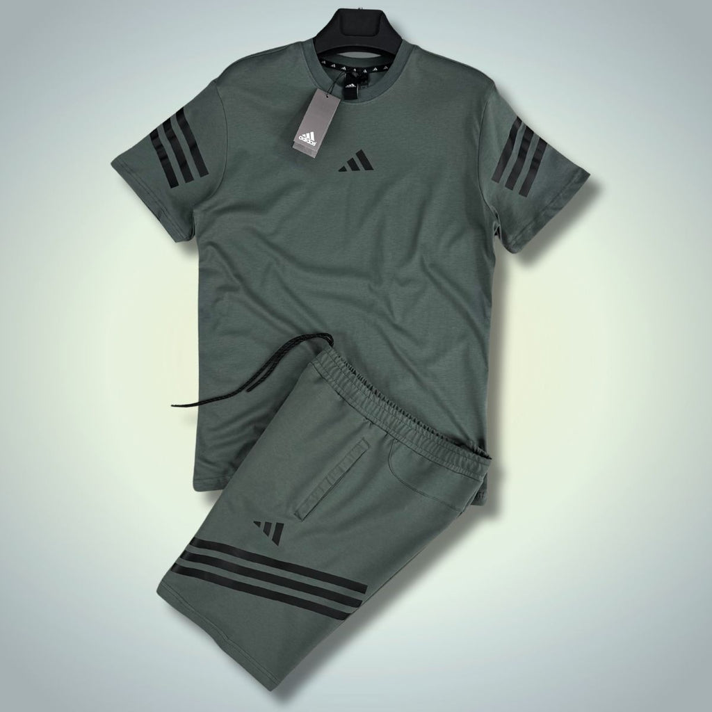 Adidas férfi szett rövidnadrággal, Sage Green. Modell 2025. Prémium minőség