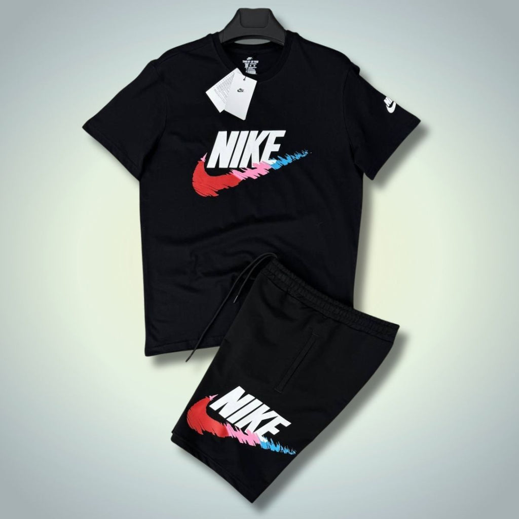 Nike férfi szett rövidnadrággal, nagy klasszikus logóval, fekete. Prémium minőség