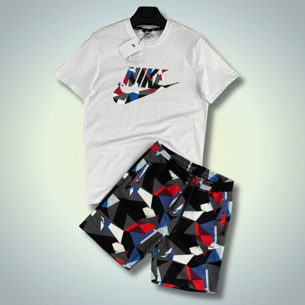 Nike férfi szett rövidnadrággal, színes kamuflázs, fehér. Prémium minőség