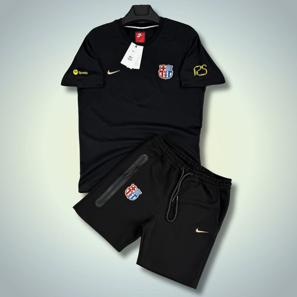 Nike Barcelona Tech Fleece férfi szett rövidnadrággal, fekete. Prémium minőség