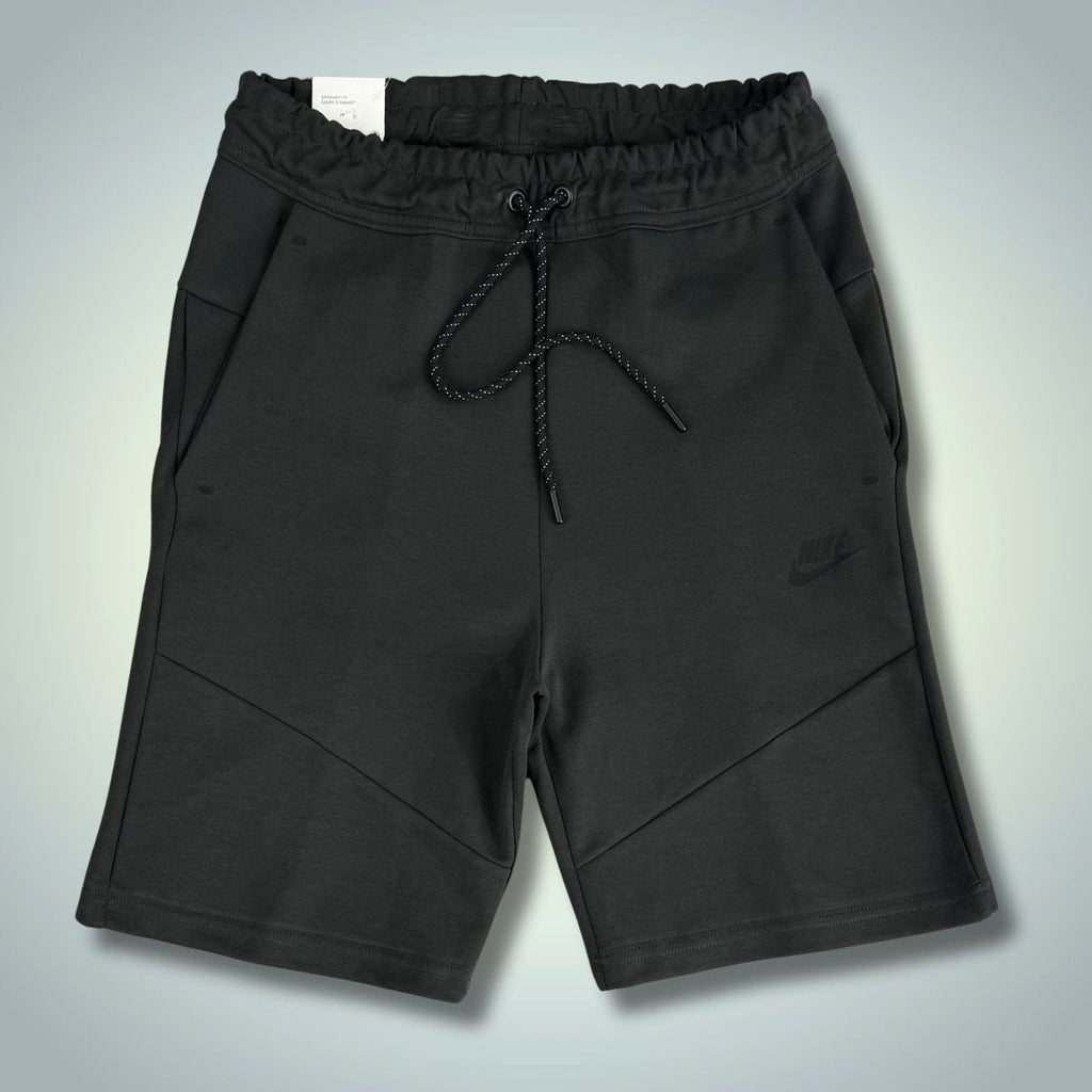 Nike Tech Fleece férfi rövidnadrág, grafit. Modell 2024. Prémium minőség