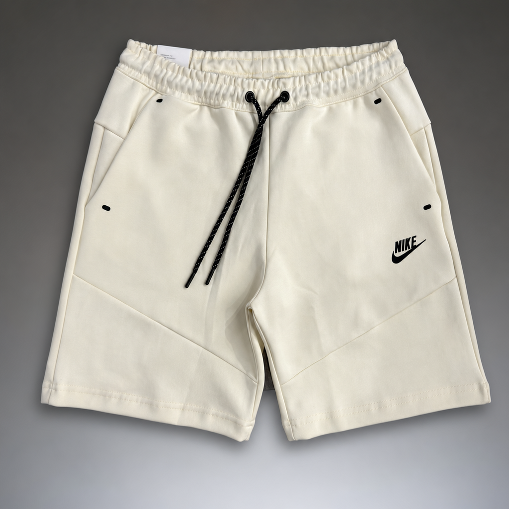 Nike Tech Fleece férfi sport rövidnadrág, elefántcsont. Prémium minőség