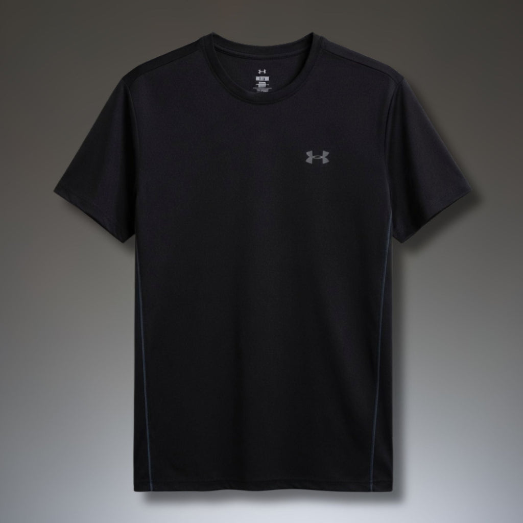 Férfi fekete póló Under Armour, nagy logó a hátán. Prémium minőség