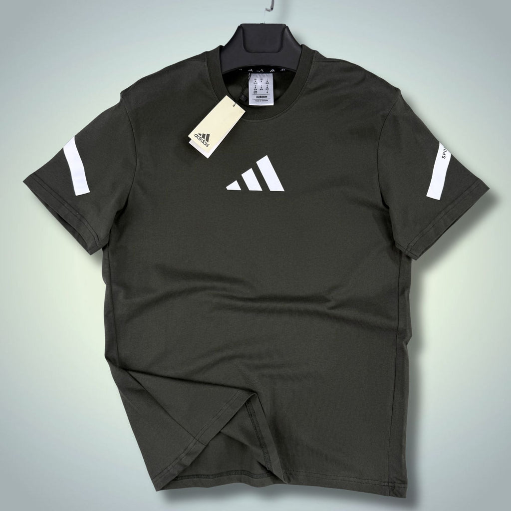 Férfi grafitszürke póló Adidas Z.N.E.. Prémium minőség