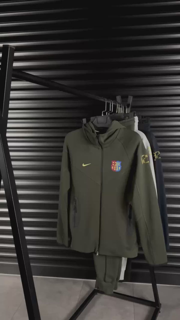 Nike Barcelona Tech Fleece férfi melegítő, grafit. Prémium minőség