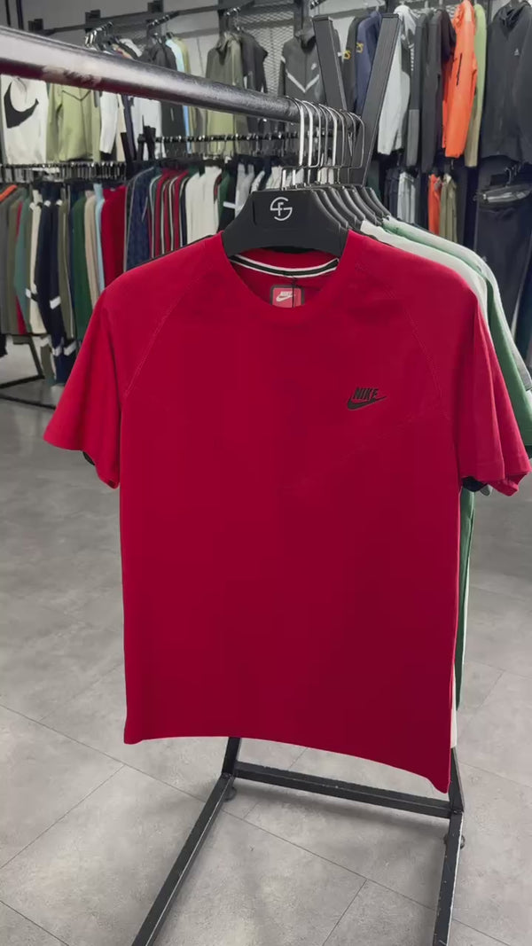 Nike Tech Fleece férfi póló, törtfehér. Modell 2023. Prémium minőségű